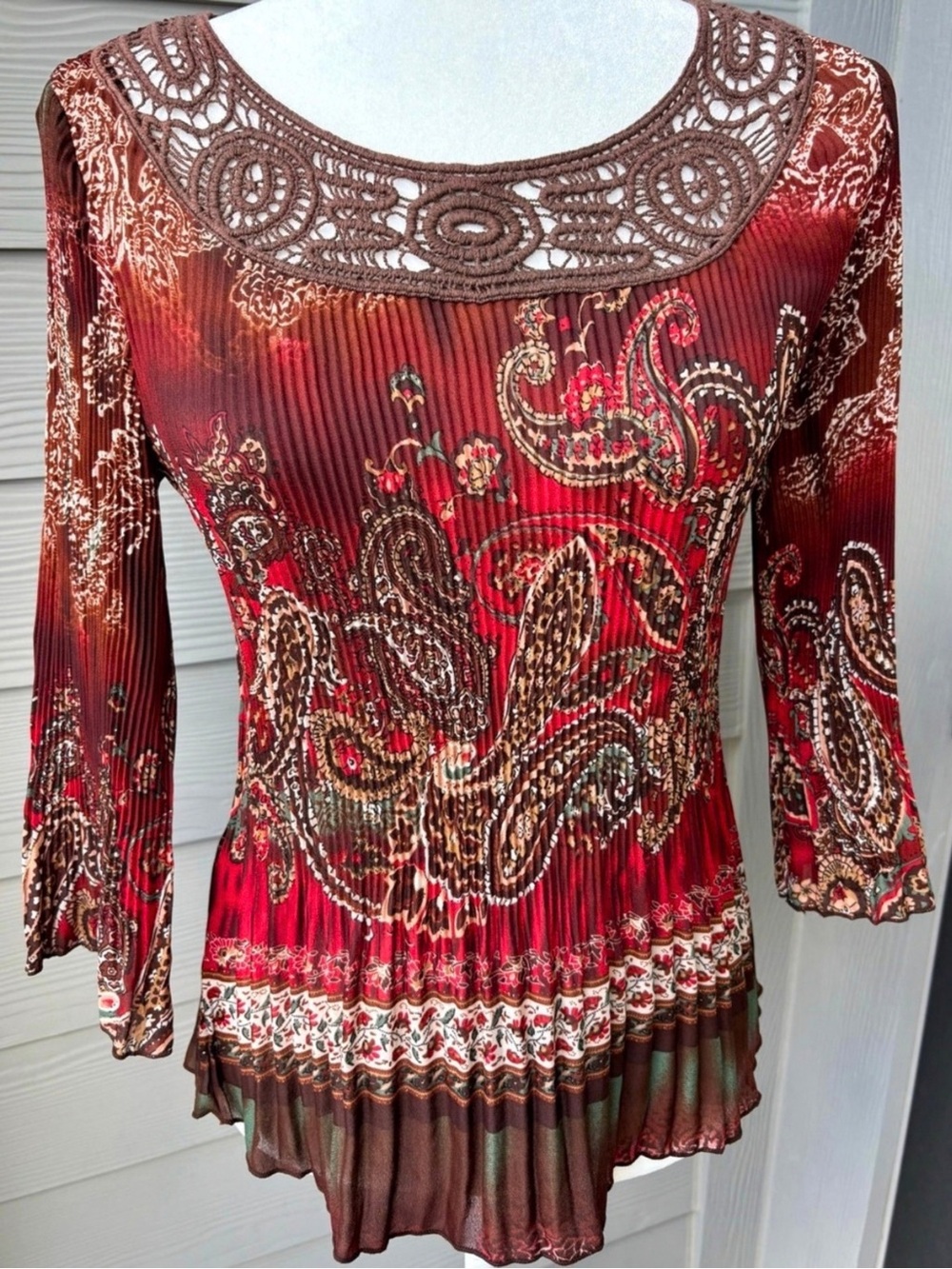 Signature by Larry Levine Paisley Pleated Blouse SP
